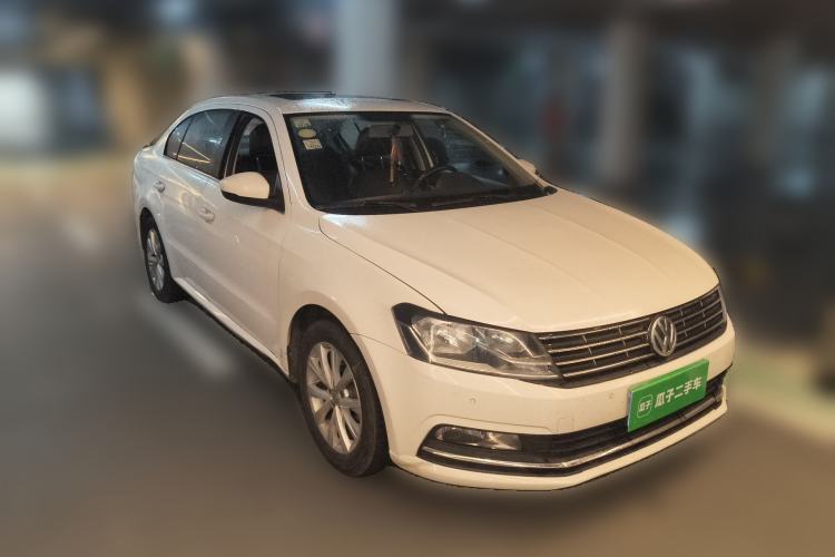 Used Volkswagen Lavida 2017 1.6L Automatic Comfort Edition
