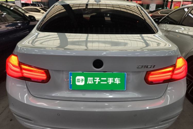 Used BMW 3 Series 2016 316i Fashion Model
