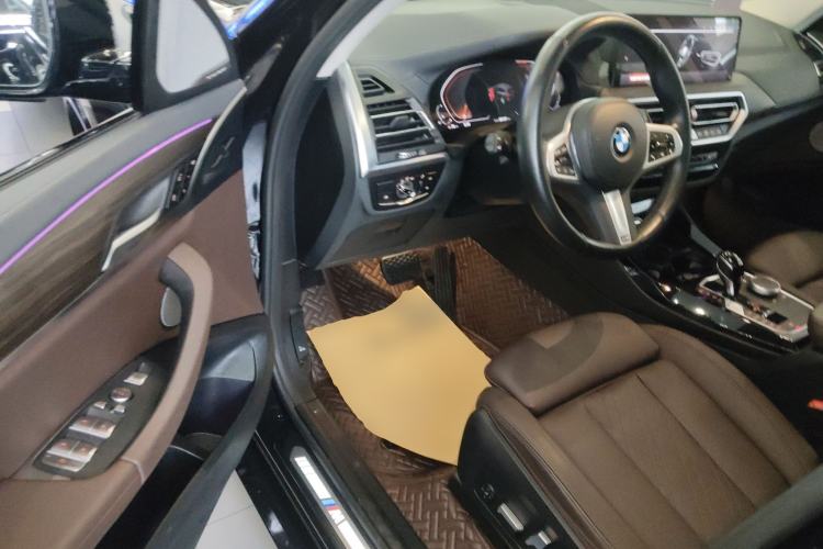 Used BMW X3 2022 Facelift xDrive30i Luxury Edition M Night Edition Package Driver Seat