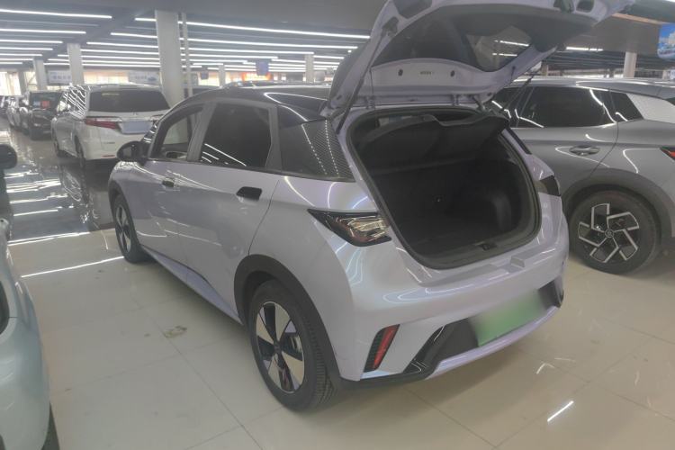 Used BYD Dolphin 2023 420 km Fashion Edition