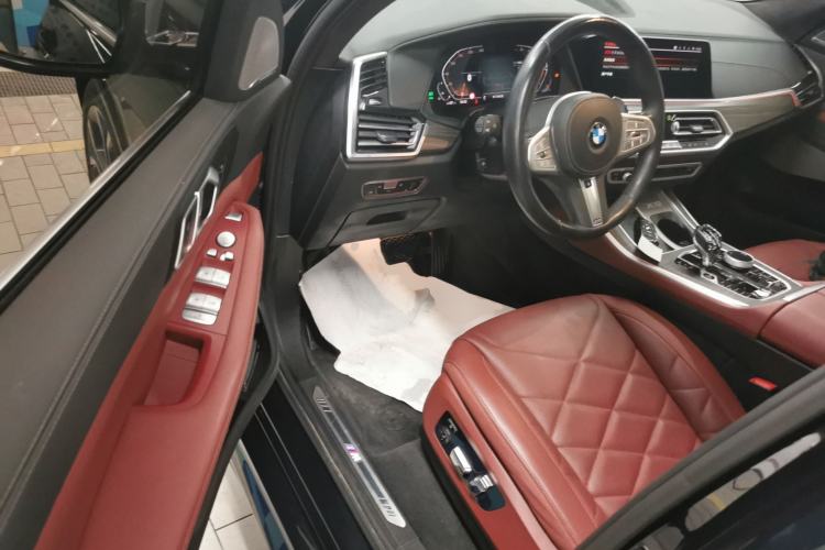 Used BMW X5 2022 Restyled xDrive 40Li Luxury Edition M Sport Package
