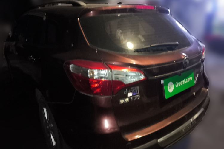 Used Venucia T70 2015 2.0L Manual RuiQu Version
