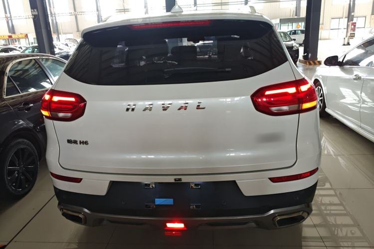 Used Haval H6 2017 Red-Label 1.3T Automatic Two-Wheel Drive ZhiShang Model Rear