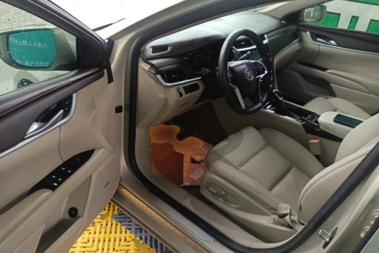 Used Cadillac XTS 2014 28T Comfort Version