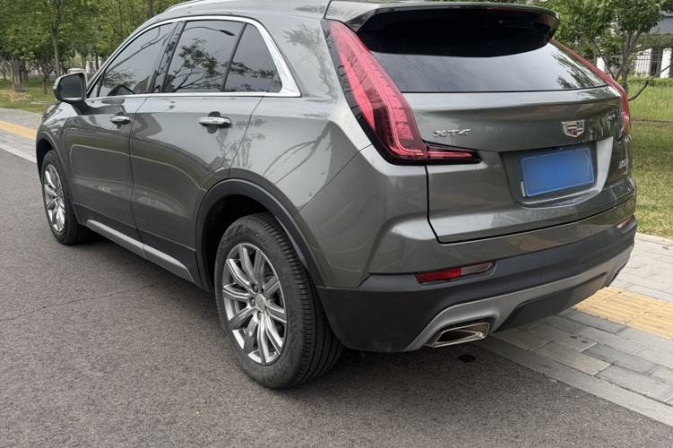 Used Cadillac XT4 2018 28T Two-Wheel Drive Leading Version