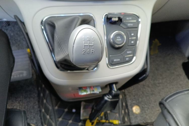 Used JAC Refine M3 2019 IKEA Edition 1.8L Luxury Smart Model