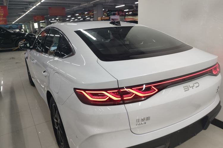 Used BYD Qin L 2025 DM-i Smart Drive 120KM Leading Model