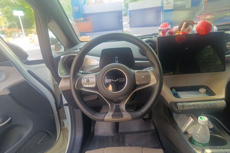 Used BYD Dolphin 2023 420 km Fashion Edition