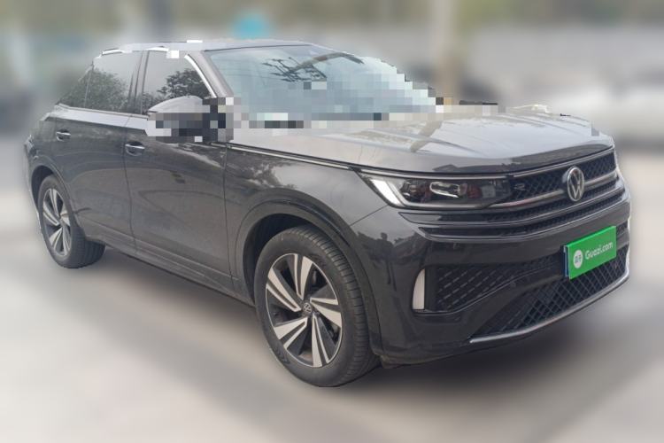 Used Volkswagen Tavendor 2024 380TSI All-Wheel-Drive R-Line Cruise Premium Edition Front Right 45 Deg