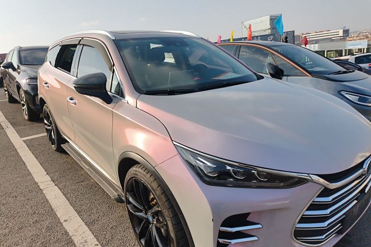 Used BYD Tang New Energy 2018 DM 2.0T All-Wheel Drive Smart Connectivity Luxury Model 7 Seats China V Emission Standard