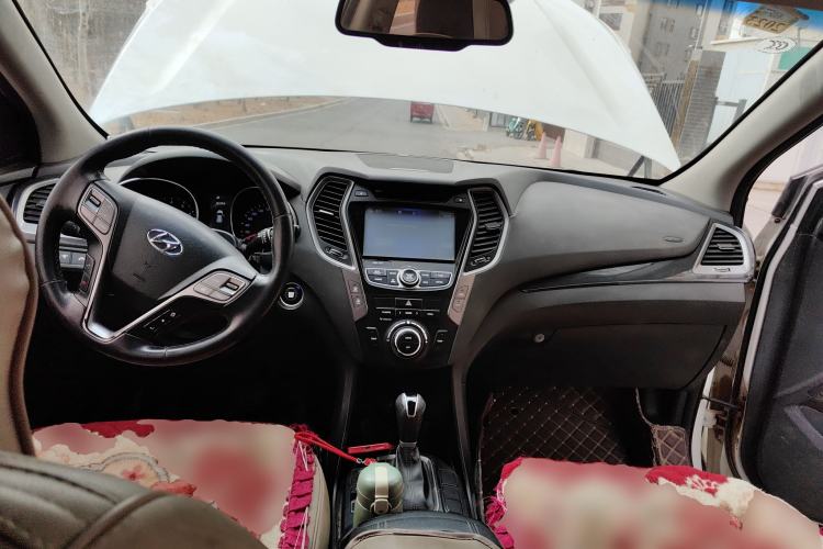 Used Hyundai Santa Fe 2015 2.0T Automatic All-Wheel Drive Smart Version 5 Seats
