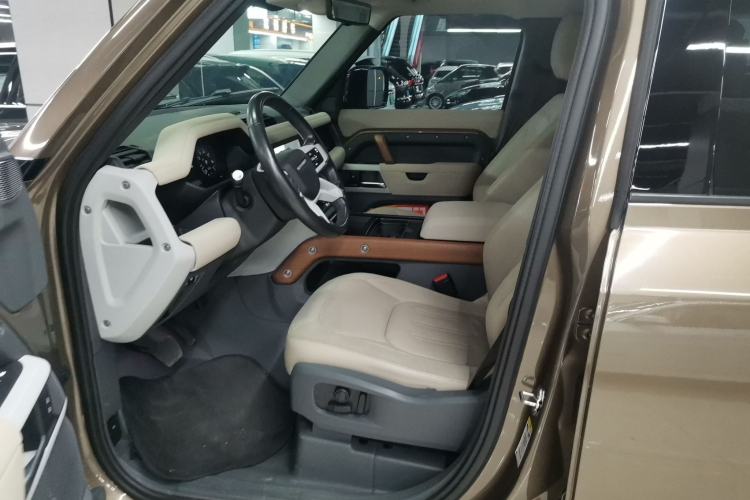 Used Land Rover Defender 2020 110 P400 SE
