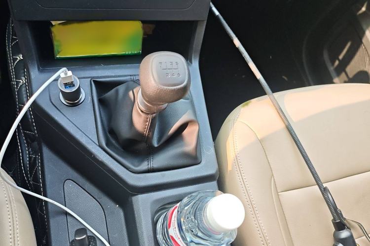 Used Wuling Hongguang PLUS 2020 1.5L Manual Standard Edition 5 Seats
