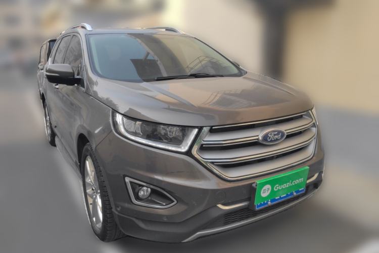 Used Ford Edge 2016 EcoBoost 245 Four-Wheel Drive Titanium 7-Seater Front Right 45 Deg