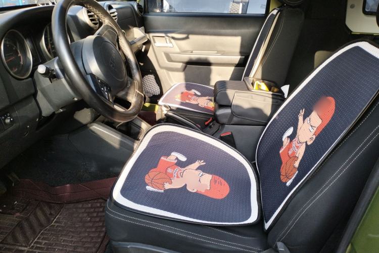 Used BAIC Off-Road BJ40 2014 2.4L Manual Cross-Country Edition Left Front Seat