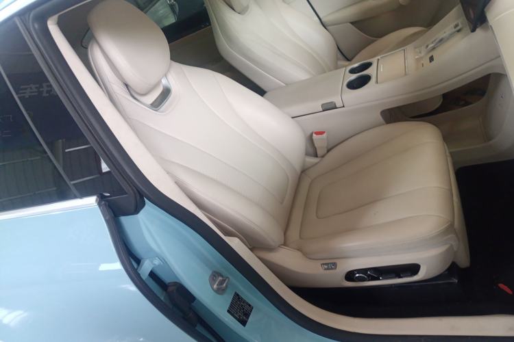 Used Hima Luxeed R7 2025 Range-Extended Version 251 km Max
