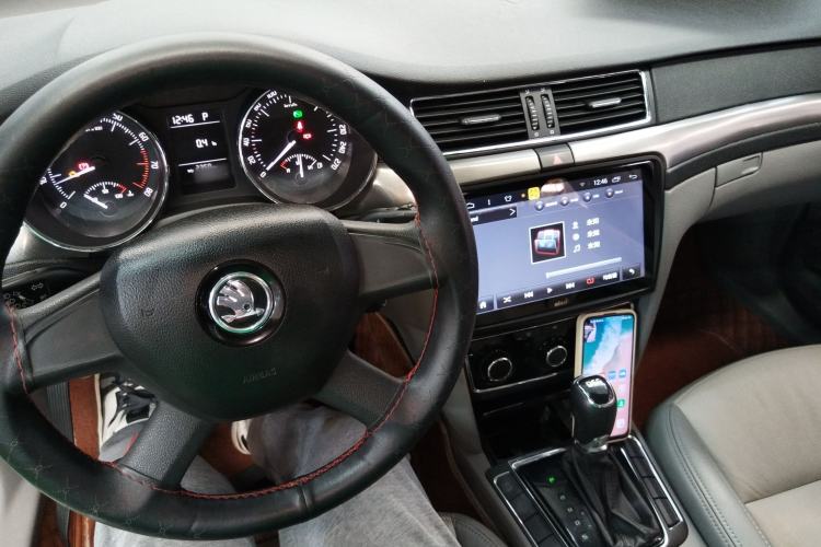 Used Skoda Superb 2013 1.4TSI DSG Sport Edition
