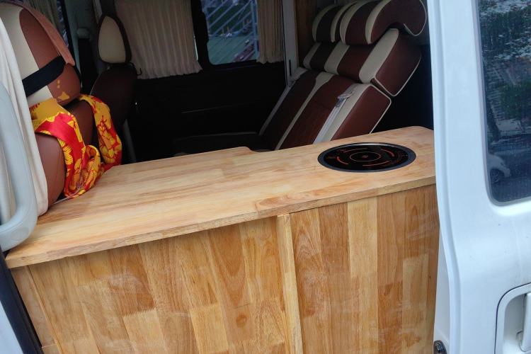 Used FORTHING Lingzhi PLUS 2021 2.0L Manual Standard Version CNG 7 Seats