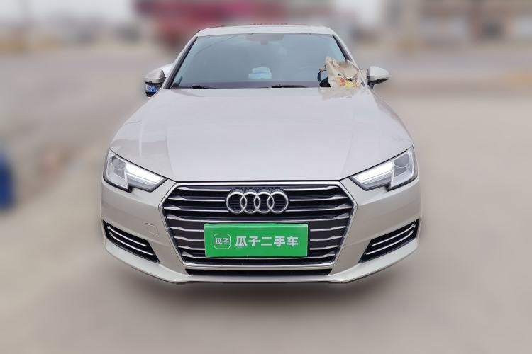 Used Audi A4L 2018 30th Anniversary Edition 30 TFSI Ambition Model