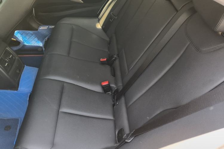 Used BMW 3 Series 2016 320i Fashion Model
