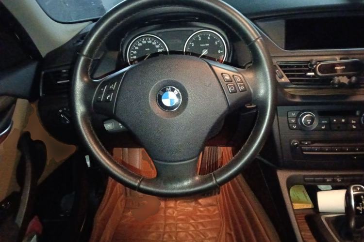 Used BMW X1 2012 xDrive20i Luxury Model