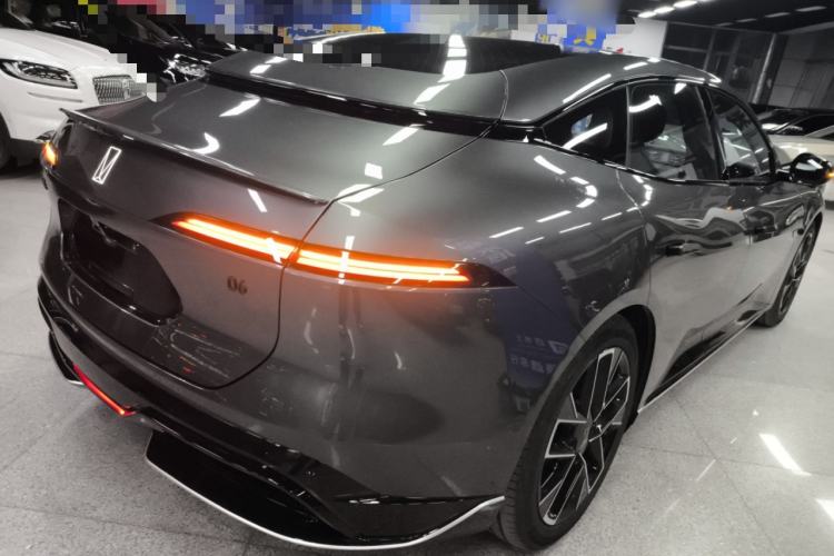 Used Avatr 06 2025 Max All-Electric Version