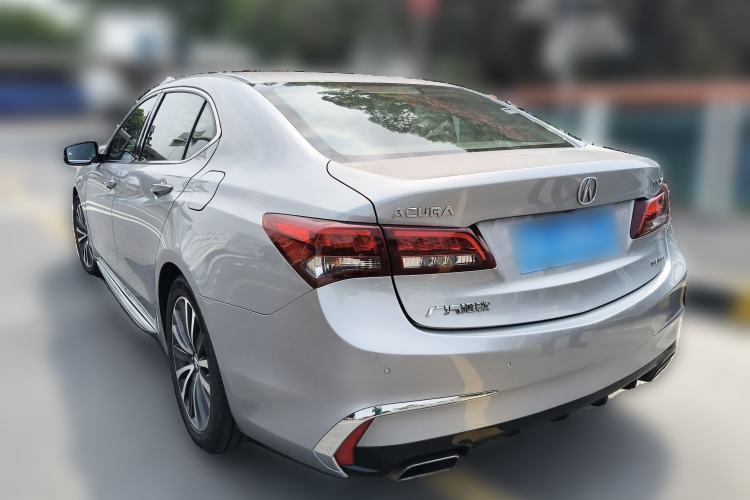 Used Acura TLX-L 2018 2.4L Deluxe Edition
