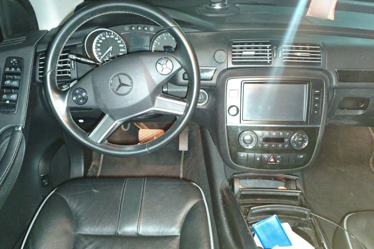 Used Mercedes-Benz R-Class 2017 R 320 4MATIC Business Edition Prestige Model