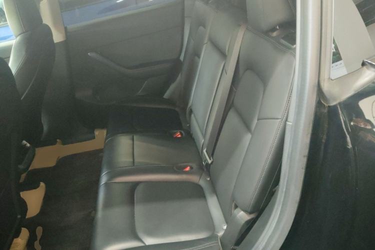 Used Tesla Model Y 2022 Rear-Wheel-Drive Version