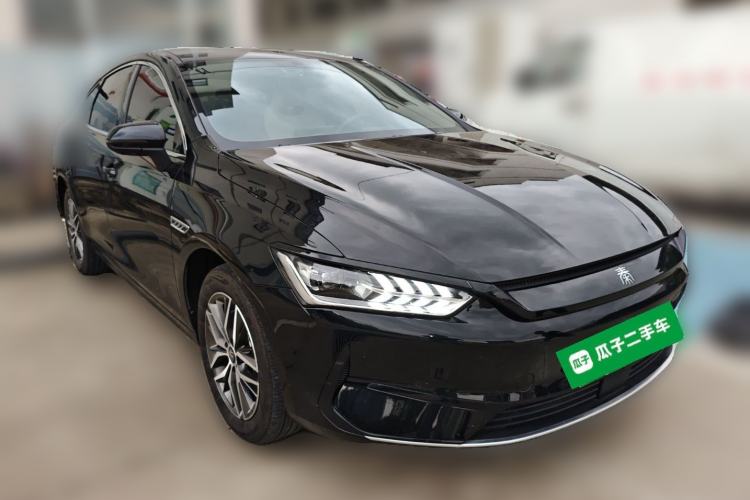 Used BYD Qin PLUS 2024 Honor Edition EV 420KM Beyond Model
