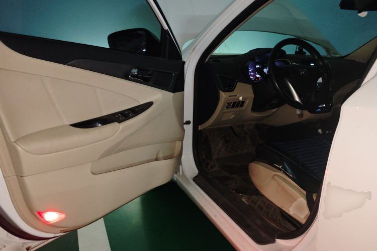 Used CHANGAN Eado 2016 1.6L Manual Fashion Edition Driver Seat