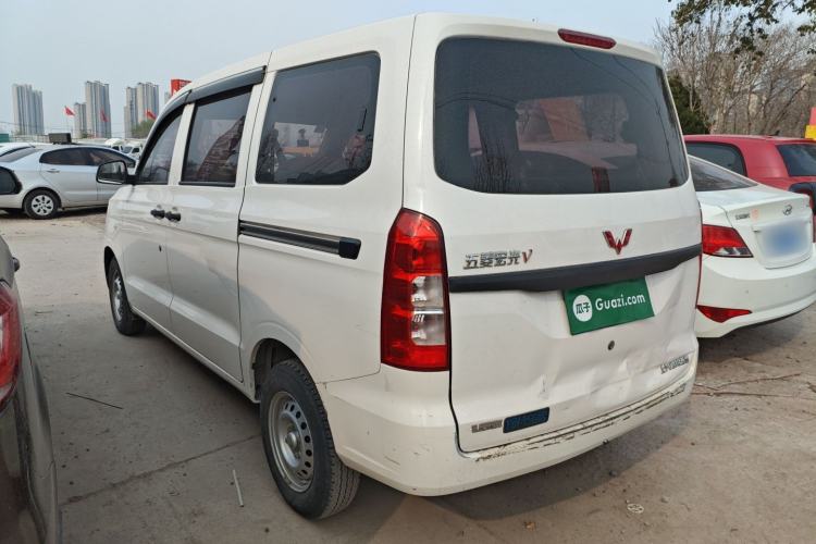 Used Wuling Hongguang V 2019 1.5L Jingqu Version China VI LAR
