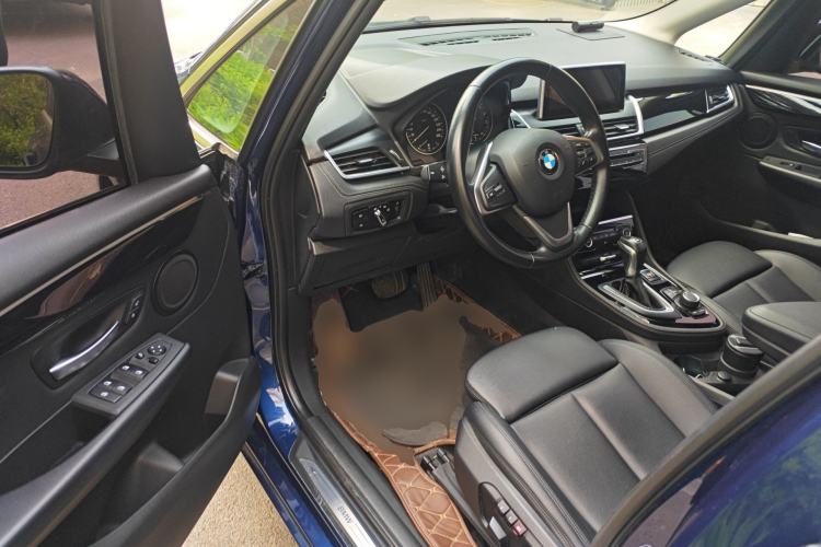 Used BMW 2 Series Active Tourer 2016 218i Sports Design Package Driver Seat