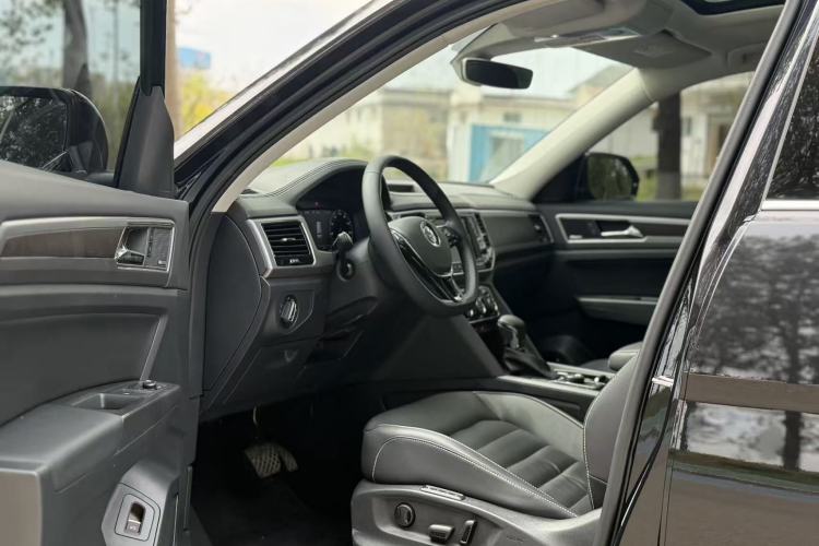 Used Volkswagen Teramont 2017 530 V6 Four-Wheel Drive Flagship Edition Left Front Seat