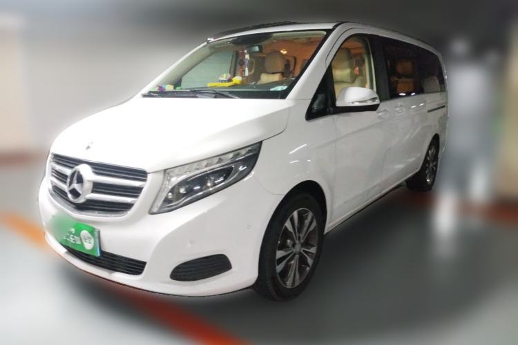 Used Mercedes-Benz V-Class 2017 V 260 Avantgarde Edition