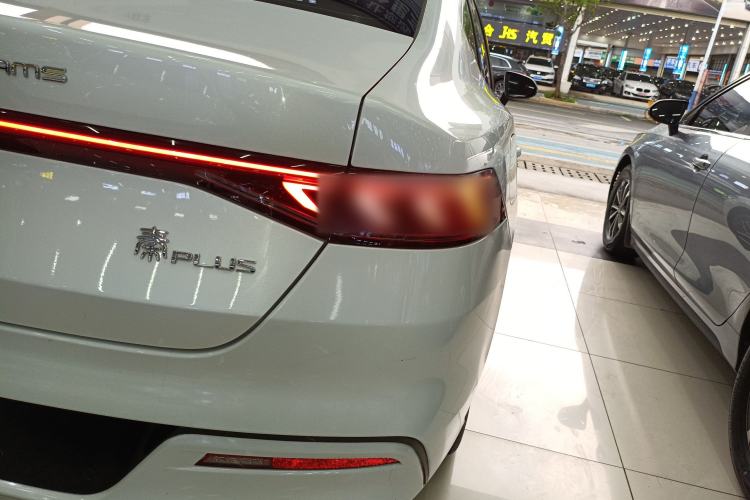 Used BYD Qin PLUS 2021 EV 400KM Luxury Model
