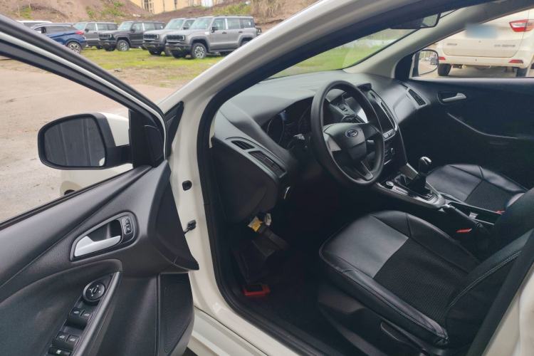 Used Ford Focus 2017 Hatchback 1.6L Manual Comfort Plus SmartDrive Edition