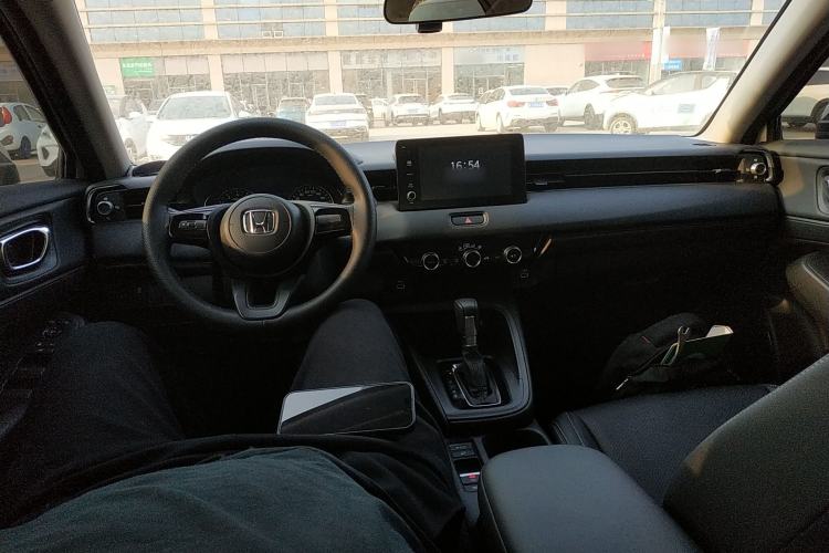 Used Honda Vezel 2023 1.5L CVT Elite Edition
