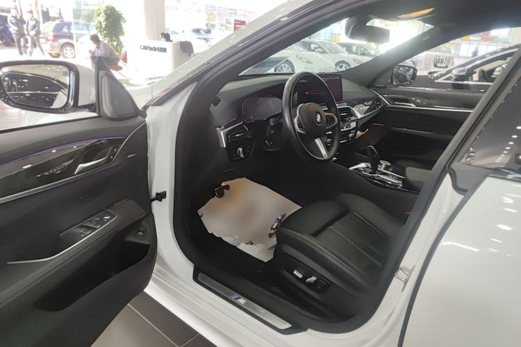 Used BMW 6 Series GT 2022 630i M Sport Package
