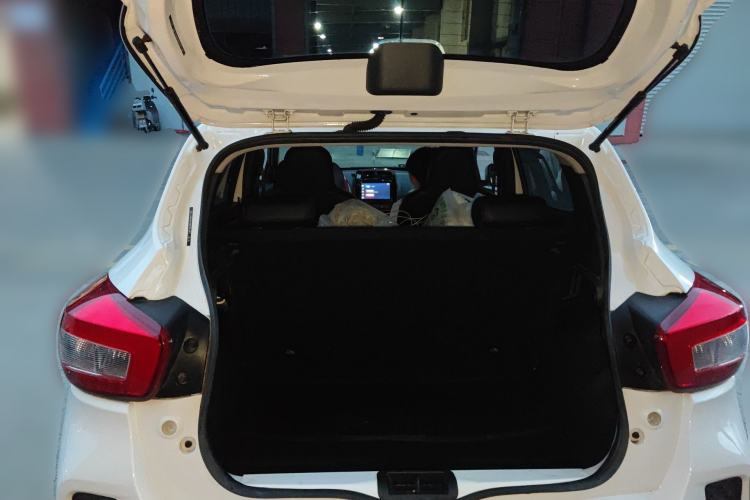 Used Dongfeng NAMMI BOX 2022 Chasing Wind Edition 331 km Standard Model Trunk