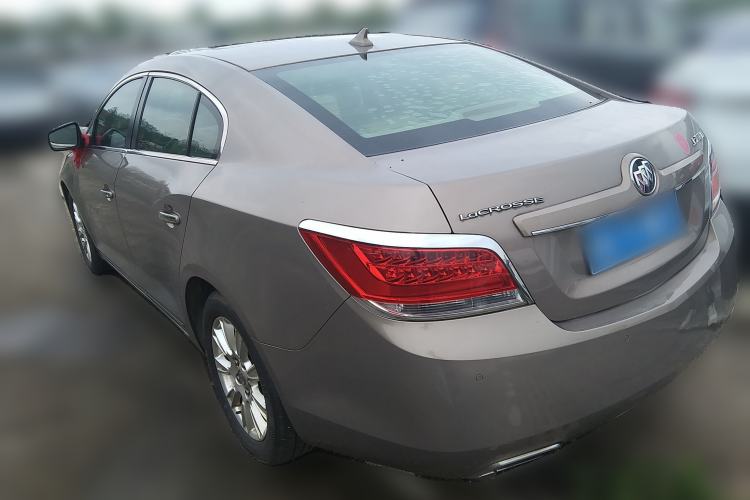 Used Buick LaCrosse 2011 2.4L SIDI Elegant Edition Rear Left 45 Deg