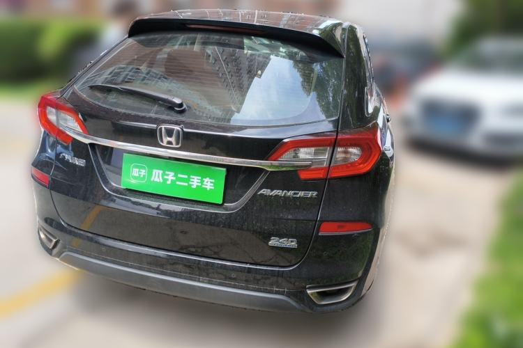 Used Honda Avancier 2017 240TURBO Two-Wheel Drive Premium Edition