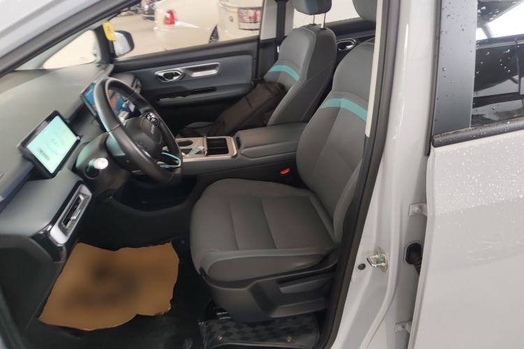 Used AION Y 2023 Plus 510 Enjoy Edition
