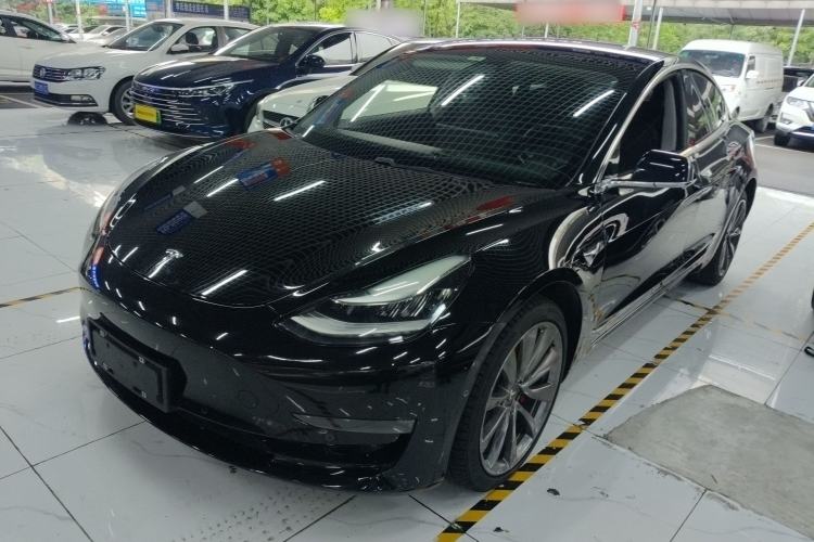 Used Tesla Model 3 2019 Long-Range All-Wheel-Drive Version