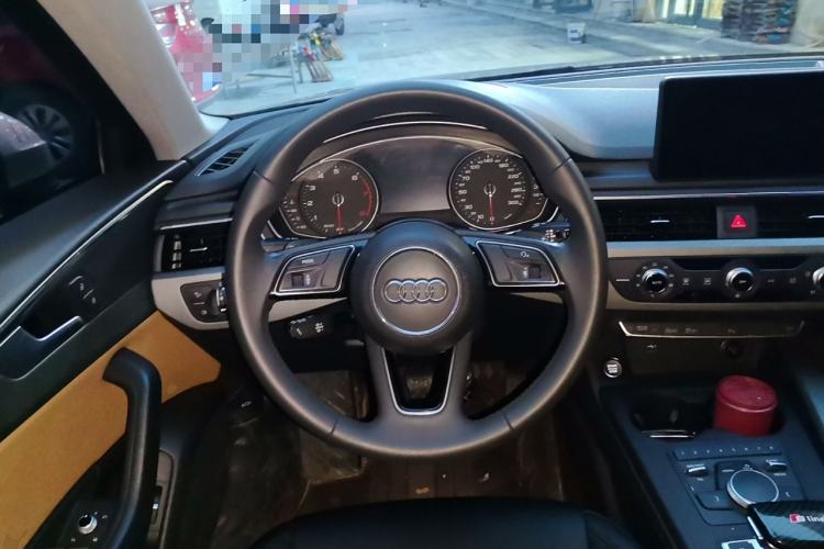 Used Audi A4L 2019 40 TFSI Ambition China VI
