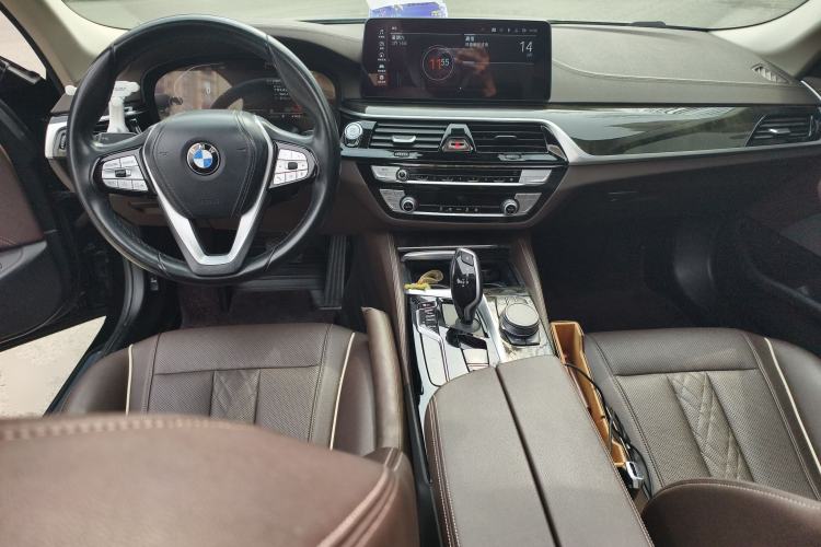 Used BMW 5 Series 2021 525Li Luxury Package