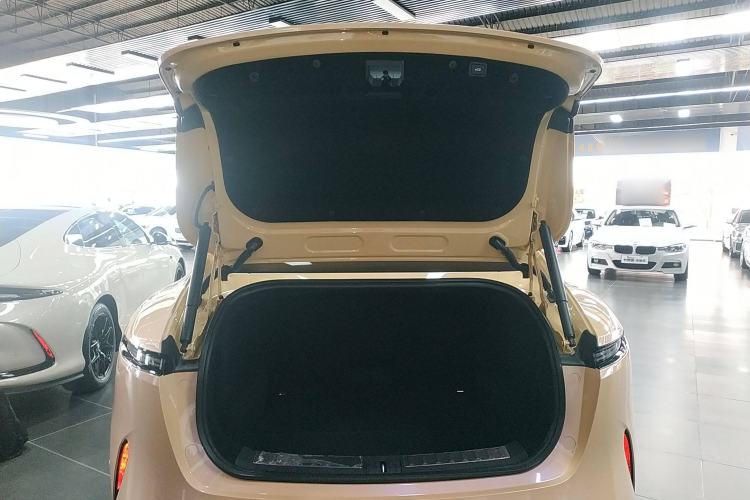 Used Avatr 11 2024 630 Rear-Wheel Drive Edition with Three Lasers
