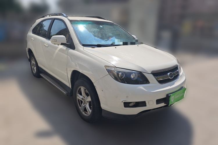 Used BYD S6 2014 1.5TI Manual Luxury 5-Seater Front Right 45 Deg