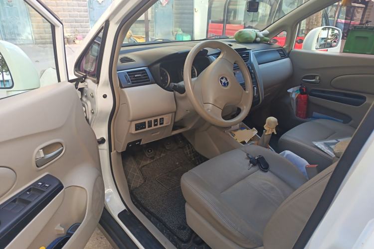 Used Venucia D50 2015 1.6L Manual Fashion Edition
