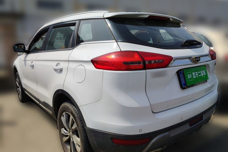 Used Geely Auto Emgrand X7 Sport 2016 2.0L Manual ZhiShang Version
